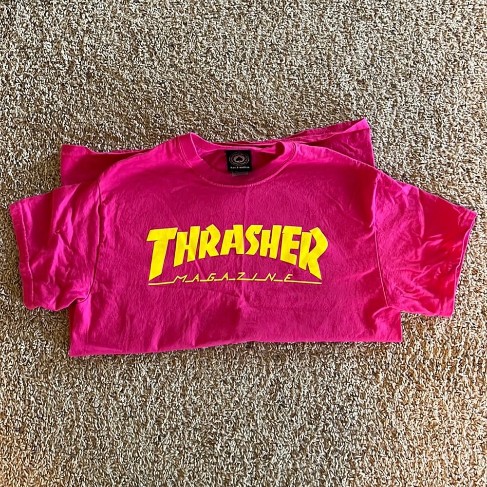 Thrasher Magazine Logo Pink t-shirt. Women’s small.